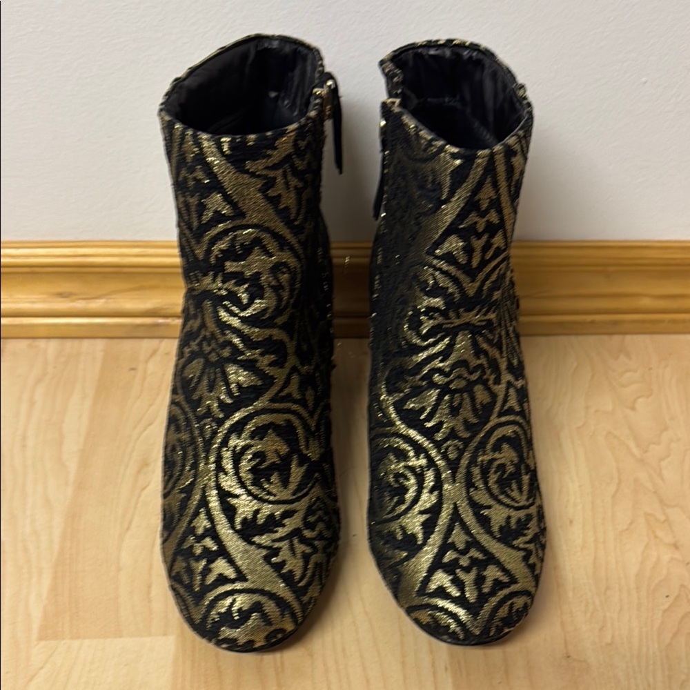 JustFab Black and Gold Ankle Boots with Floral Pattern with side zippere!